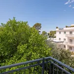 Beachfront Providenca With Free Parking Apartman *