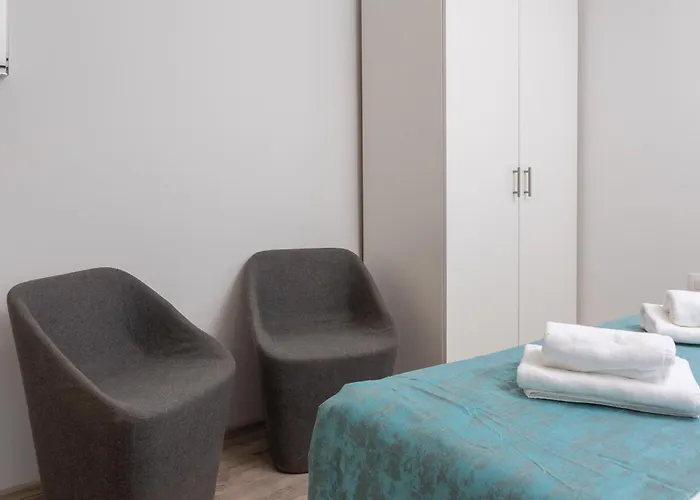 Beachfront Providenca With Free Parking *