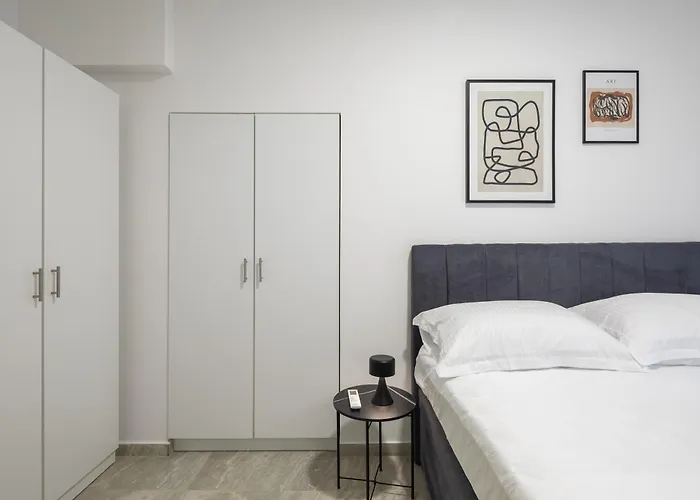 Beachfront Providenca With Free Parking Apartment Makarska