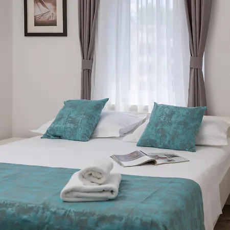 Beachfront Providenca With Free Parking * מאקרסקה