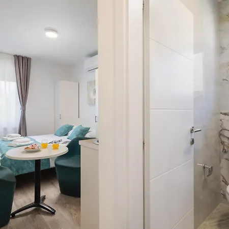 דירה Beachfront Providenca With Free Parking מאקרסקה