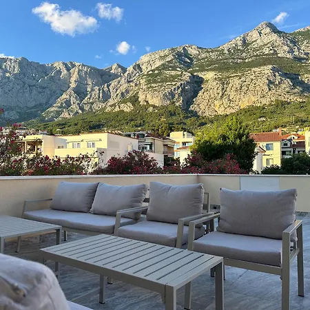 דירה Beachfront Providenca With Free Parking מאקרסקה